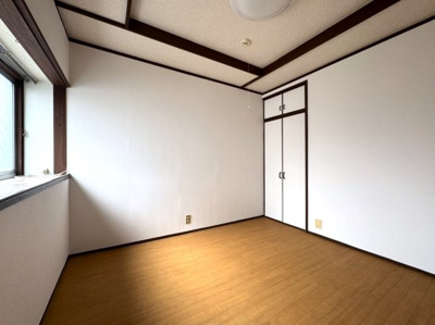 【洋室】 | 紫野東野町貸家