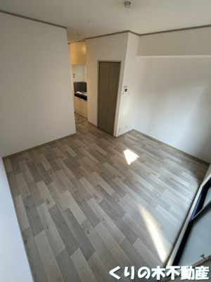 【居間・リビング】 | セジュール日浅 | 洋室です