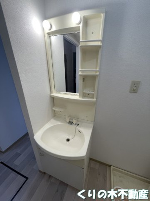 【洗面所】 | セジュール日浅 | 使いやすい洗面所です