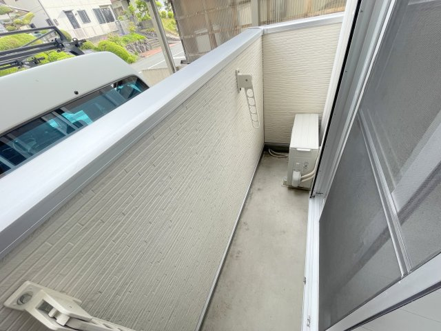 アッシュビーアコダのバルコニー
