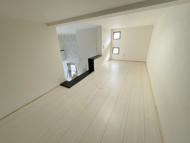 アッシュビーアコダのその他