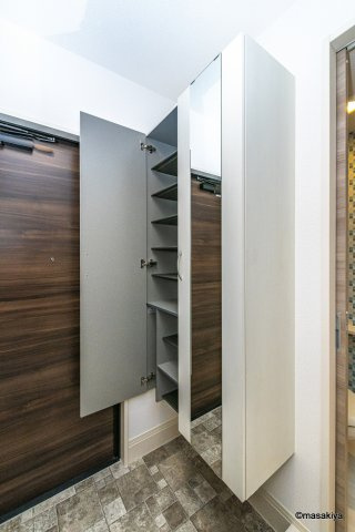 グリーンテラス長野駅東口の玄関