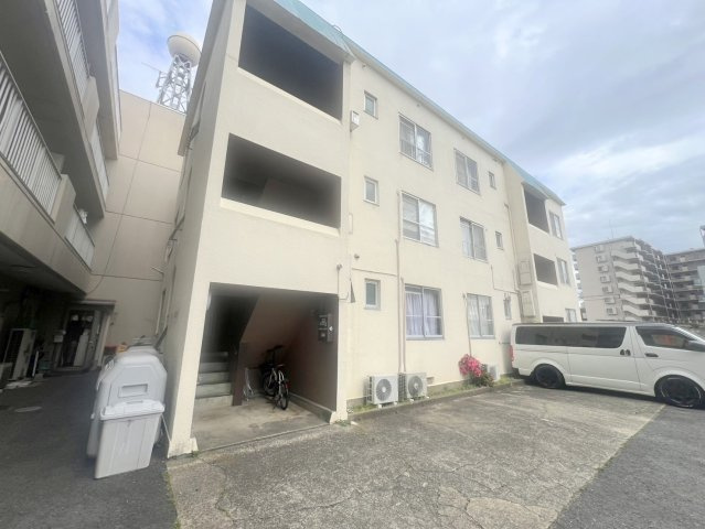 第一中村ビルの外観