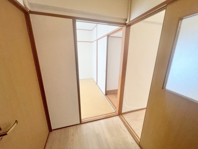 第一中村ビルの和室