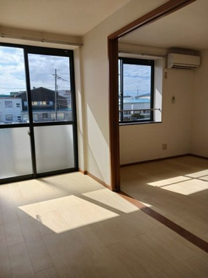 【居間・リビング】 | ハイツロードサイド