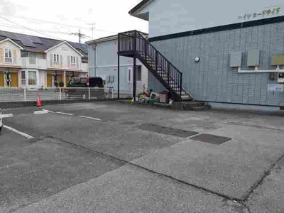 【駐車場】 | ハイツロードサイド