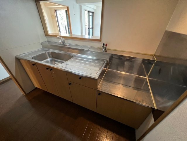 ヴェルファーレ南茨木のキッチン