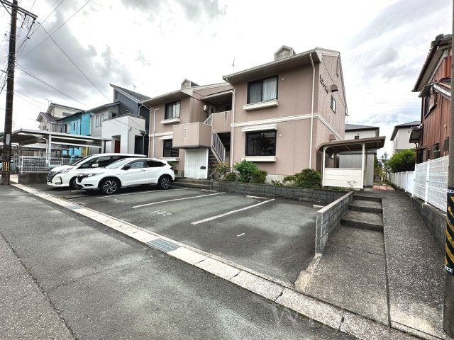 セジュール翔の駐車場