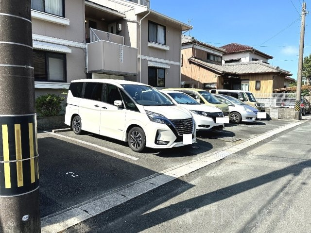 セジュール翔の駐車場