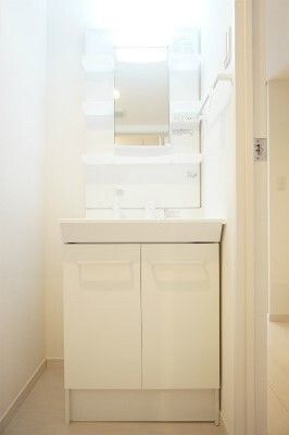 ハーヴェスト の独立洗面台
