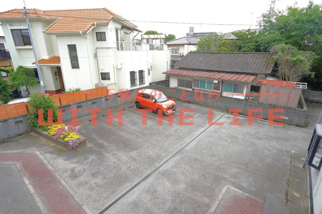 パナハイツ諏訪(【キャッシュバック対象物件】の駐車場|駐車場があります