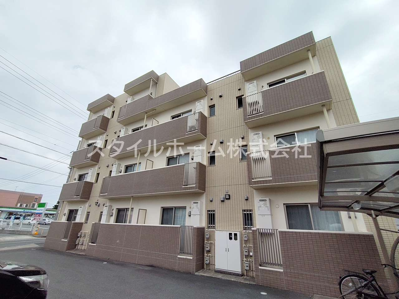 ベルカーサの外観