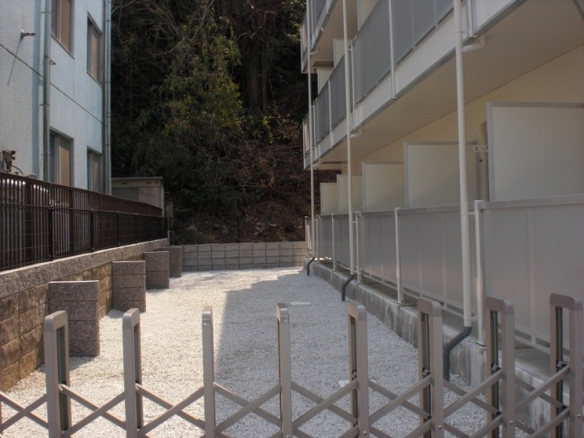 レオパレスカリスの外観パース