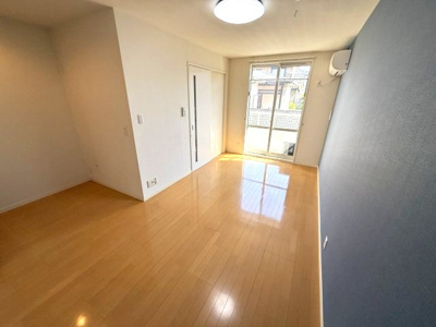 【寝室】 | シャーメゾン山城