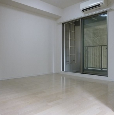 【居間・リビング】 | エスティロアール神戸駅前