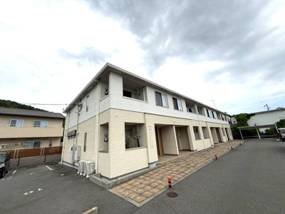 【外観】 | ラ・ファミーユ