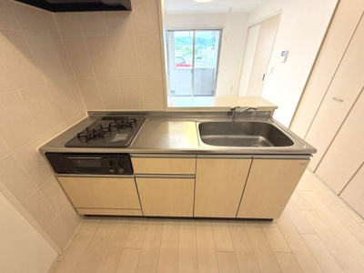 【キッチン】 | ラ・ファミーユ