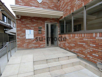 【エントランス】 | グラースラフィネ南春日丘