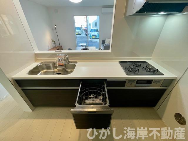 茅ヶ崎市今宿　新築戸建　全4棟のキッチン|食洗器付きシステムキッチン
