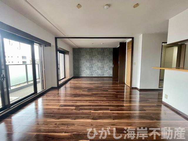 ダイアパレス茅ヶ崎南湖の居間・リビング|新規リフォーム完了！　16.5帖　LDK