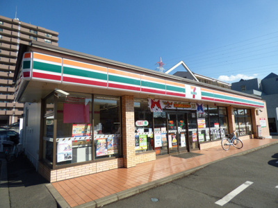 セブン-イレブン 千葉おゆみ野３丁目店まで400ｍ