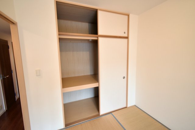 甲子園三番町ハイツの収納