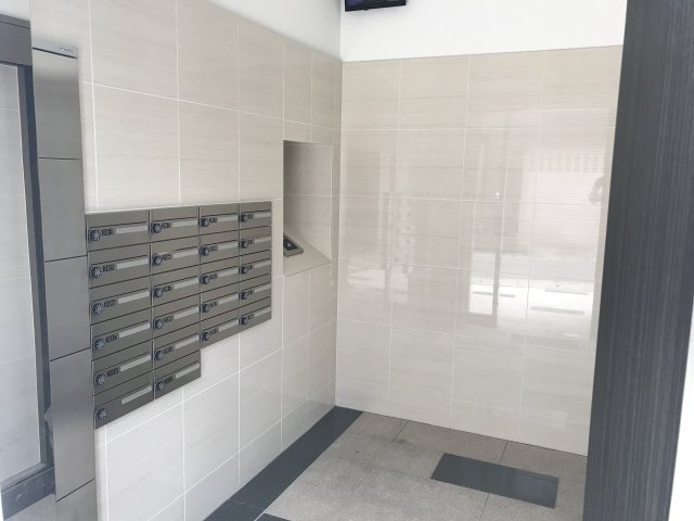 リアン桂ウエストのエントランス