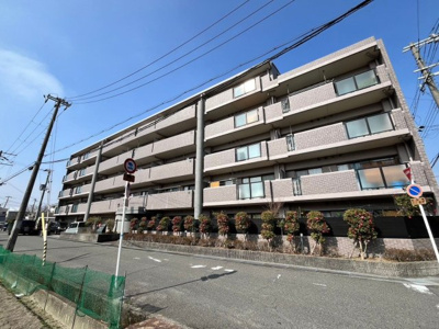 【外観】 | グラン・コート高石 | コノミヤまで徒歩９分！毎日のお買い物に便利ですね！