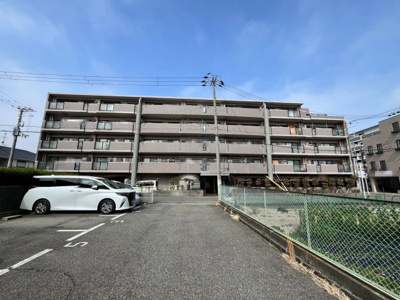 【その他】 | グラン・コート高石 | 取石小学校まで徒歩６分！お子様の登下校も安心ですね！