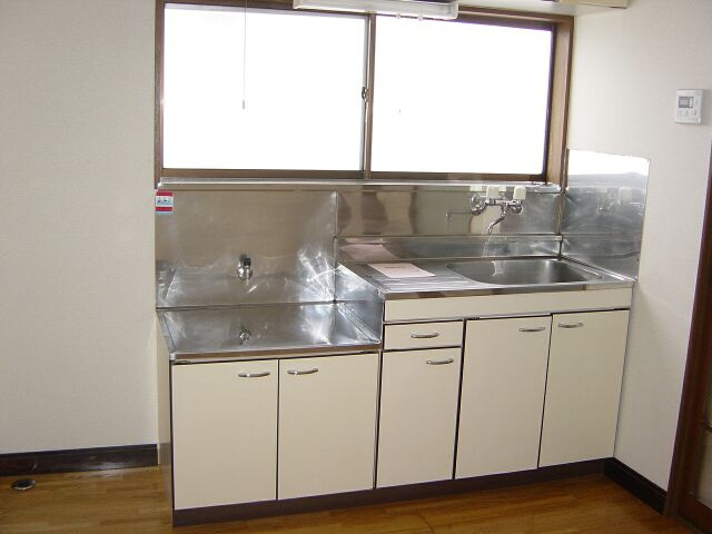 コーポ共栄Ⅱのキッチン