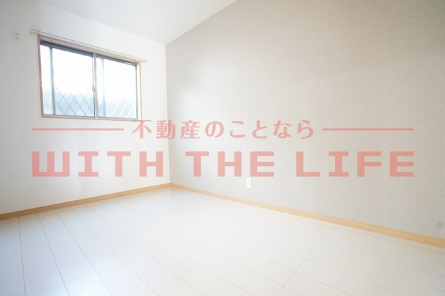 エスカレント広川の洋室|落ち着いた色調の洋室です