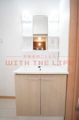 エスカレント広川【キャッシュバック対象物件】の独立洗面台|独立洗面台、朝の身支度には欠かせません