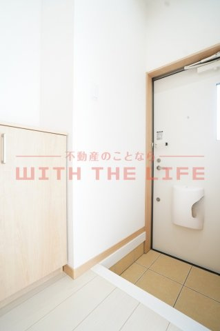 エスカレント広川【キャッシュバック対象物件】の玄関|ゆったりとした玄関です