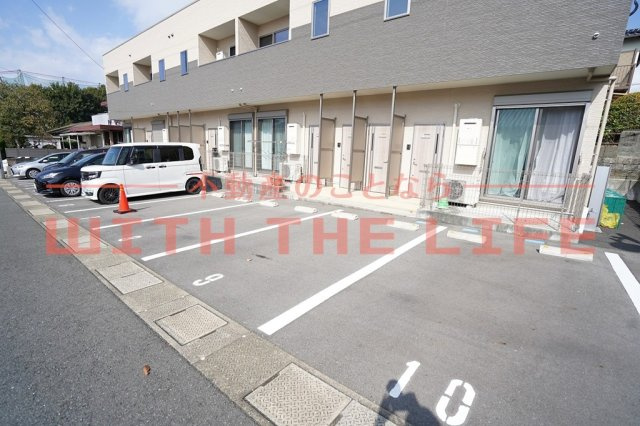 エスカレント広川の駐車場|駐車場があります