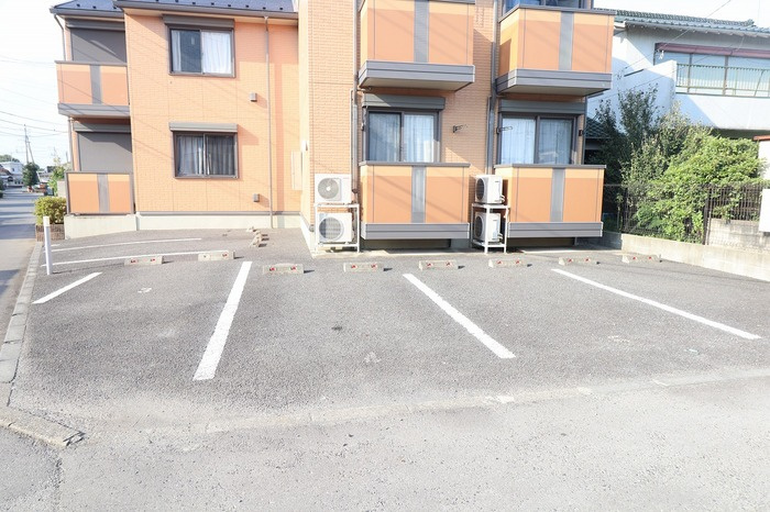 グランプラスの駐車場