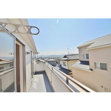 熊本市東区花立６丁目の一戸建てのバルコニー