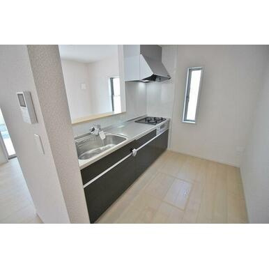 熊本市東区花立６丁目の一戸建てのキッチン