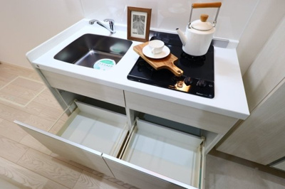 【キッチン】 | 美山HOUSE | 家具・小物はイメージです