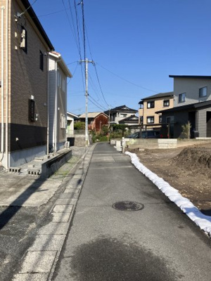【前面道路含む現地写真】 | 谷山中央4丁目売地　B号地：東側