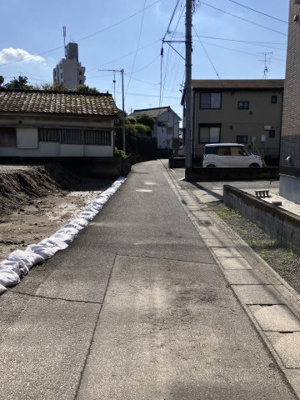 【前面道路含む現地写真】 | 谷山中央4丁目売地　B号地：東側
