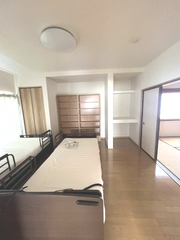 田町N借家　８DKの洋室|2F８帖