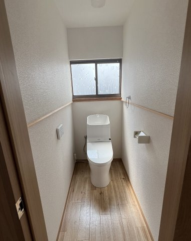 田町N借家　８DKのトイレ