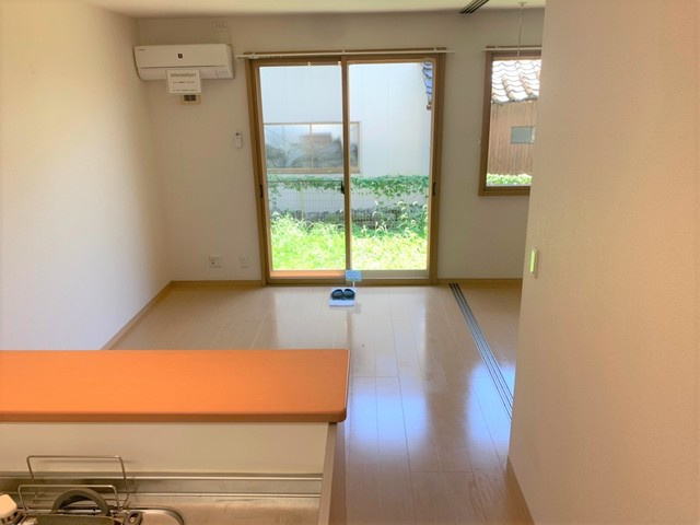 プリオール・マ・メゾンの居間・リビング|※室内画像は別号室のもの