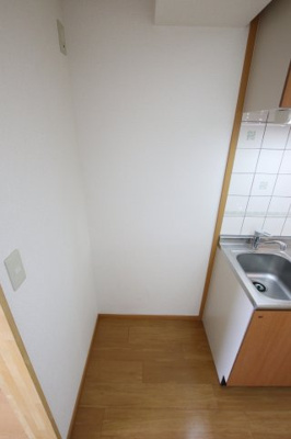 【その他】 | エレガンシア金剛 | 冷蔵庫スペース