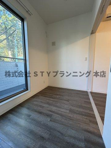 仲介手数料０円！FAMILY　STAGE川名Ⅲの洋室