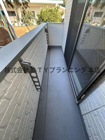 仲介手数料０円！FAMILY　STAGE川名Ⅲのバルコニー