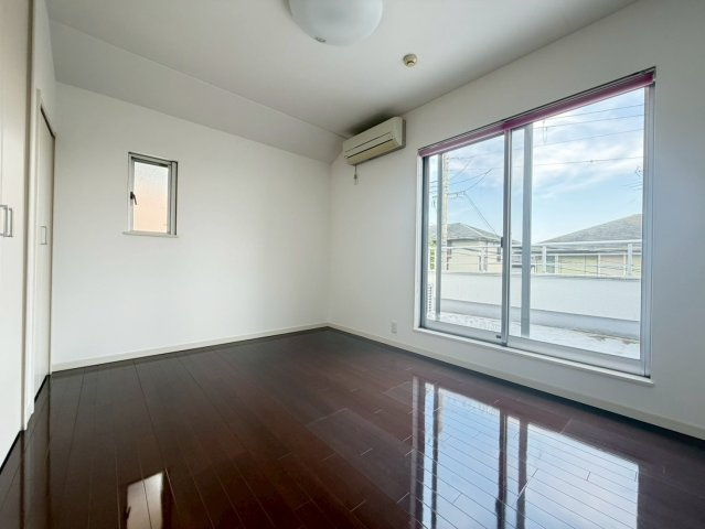 彩都あさぎ２丁目戸建の寝室