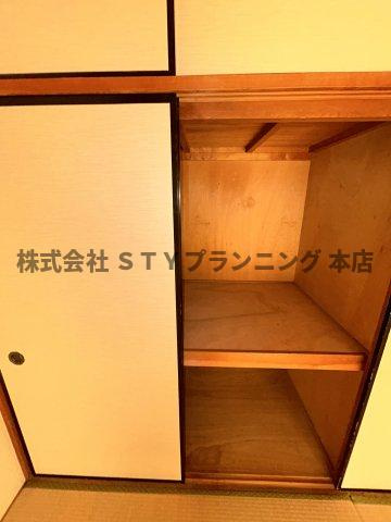 仲介手数料０円！アーバン18の収納