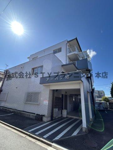 仲介手数料０円！アーバン18の外観