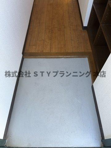 仲介手数料０円！アーバン18の玄関